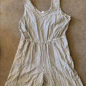 GAP pinstripe linen 3/4 length jumpsuit